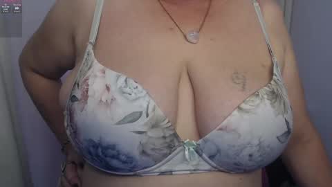 Rubi online show from 02.12.25