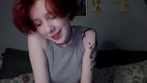 Snapshot of rubireyn chatting on 10.13.25 Rubi online show from 10.13.25