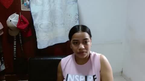 Snapshot of ruby1907 chatting on 12.01.25 ruby1907 online show from 12.01.25