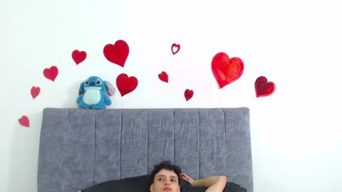 Ruby and Vanie online show from 07.12.26
