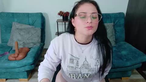 Snapshot of ruby_glow chatting on 02.04.26 Ruby online show from 02.04.26