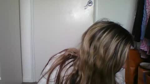 rubyredxxxoxxx online show from 12.17.25