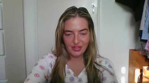 rubyredxxxoxxx online show from 04.18.26