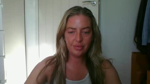 rubyredxxxoxxx online show from 07.04.26