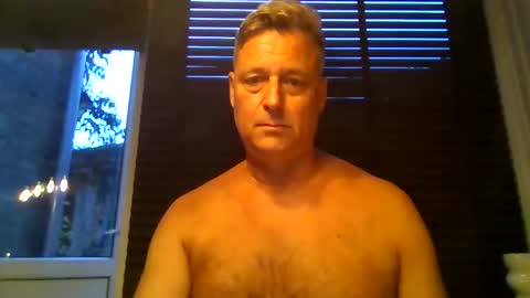 Snapshot of rudeski chatting on 09.20.25 rudeski online show from 09.20.25
