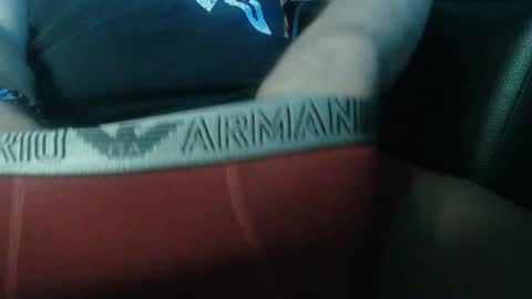 Snapshot of ruffi77 chatting on 01.24.25 Chico que rico Caliente online show from 01.24.25