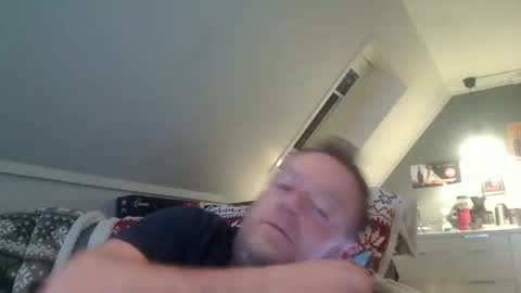 Snapshot of runepetter chatting on 01.19.25 bignorwegian online show from 01.19.25