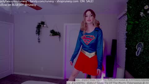 Snapshot of runesy chatting on 01.22.25 Lady online show from 01.22.25