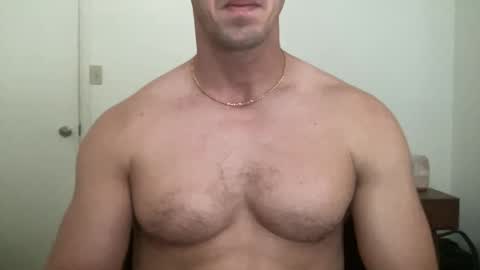 Snapshot of runfasterxo chatting on 12.31.24 runfasterxo online show from 12.31.24