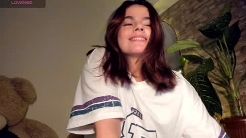 Lorenn online show from 12.29.24