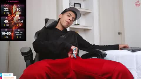  R U S S E L L  online show from 02.01.26