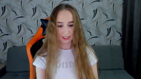 Snapshot of rut___willis chatting on 12.09.24 MiR online show from 12.09.24