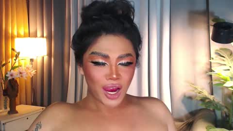 Snapshot of ruthlessmistressx chatting on 02.27.25 Samantha online show from 02.27.25