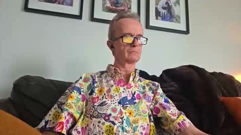 Snapshot of ruttingrabbit chatting on 11.12.25 ruttingrabbit online show from 11.12.25