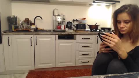 Snapshot of ruxandradanny chatting on 12.12.24 ruxandradanny online show from 12.12.24