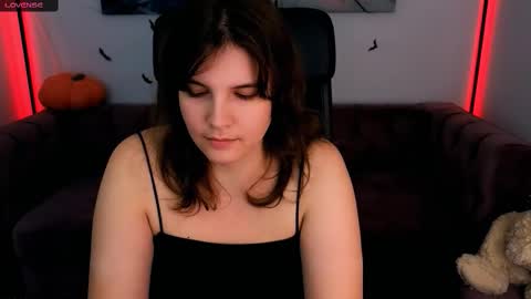 Ruyjin online show from 10.25.25