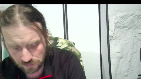 rwb1982 online show from 12.03.25