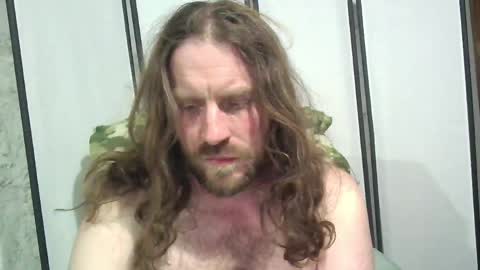 Snapshot of rwb1982 chatting on 04.21.26 rwb1982 online show from 04.21.26