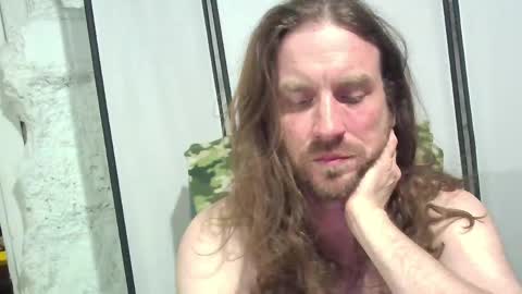 Snapshot of rwb1982 chatting on 05.11.26 rwb1982 online show from 05.11.26