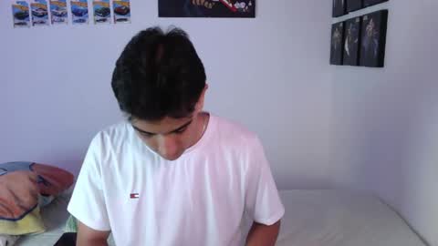 Snapshot of ryan_valentine17 chatting on 03.29.26 ryan online show from 03.29.26