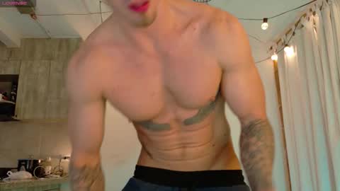 Ryan Blue ig ryannblue online show from 11.09.25