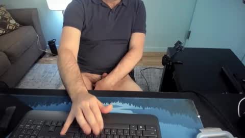 Snapshot of ryanontour chatting on 11.10.25 Ryan in NYC online show from 11.10.25