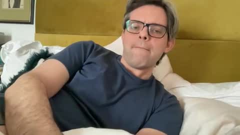 Snapshot of ryanontour chatting on 02.23.26 Ryan in NYC online show from 02.23.26