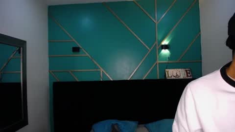 RyanPricee online show from 01.12.25