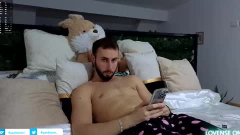 ryanstorm1 online show from 10.27.25