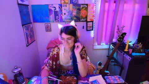 Snapshot of ryn_michele chatting on 10.23.25 Ryn Michele online show from 10.23.25