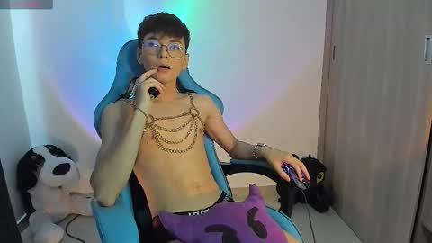 RYO BLEU online show from 12.15.25