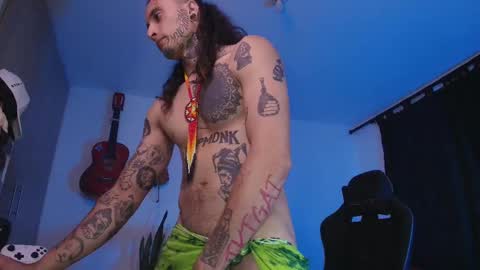 leopmonk help me reach 100 thumbs up online show from 03.20.26