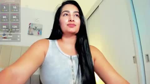 Snapshot of s_crosby chatting on 01.13.25 Zara online show from 01.13.25