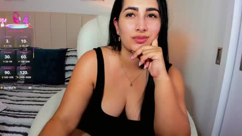 Snapshot of s_crosby chatting on 02.07.25 Zara online show from 02.07.25