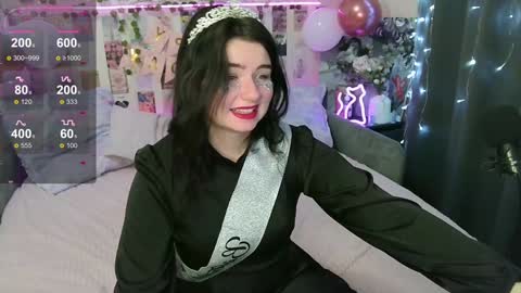 Snapshot of s_katekisa_ss chatting on 12.08.24 Kate online show from 12.08.24