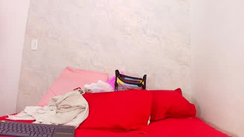 Snapshot of s_sofia_ chatting on 01.08.25 s_sofia_ online show from 01.08.25