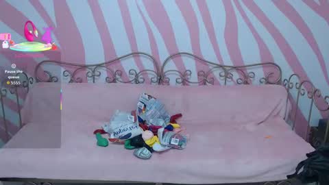 Sabrina online show from 09.30.25