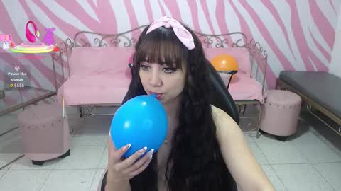 Sabrina online show from 10.17.25