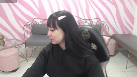 Sabrina online show from 12.19.25