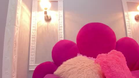 Snapshot of saammy_17 chatting on 12.15.25 sammy online show from 12.15.25