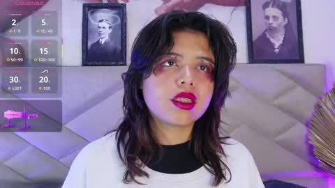 Snapshot of sabinamerchetti_ chatting on 09.27.25 Sabina Merchetti online show from 09.27.25