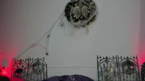 Snapshot of sabinamerchetti_ chatting on 10.13.25 Sabina Merchetti online show from 10.13.25