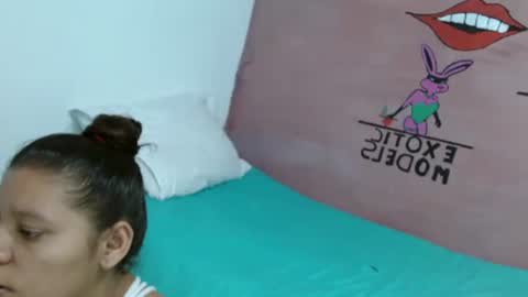 Snapshot of sabrina_81 chatting on 04.12.26 sabrina_81 online show from 04.12.26