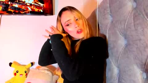 . Sabrina Cole . online show from 11.27.25