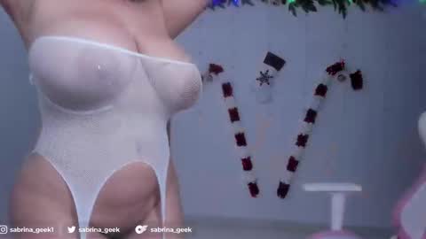 Snapshot of sabrina_geek chatting on 12.12.24 sabrina_geek online show from 12.12.24