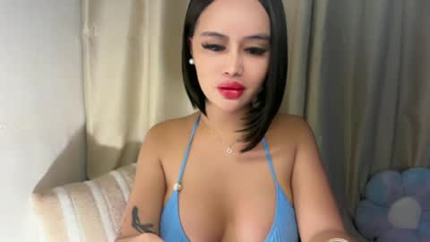 Snapshot of sabrina_inviting chatting on 08.05.26 Sabrina online show from 08.05.26