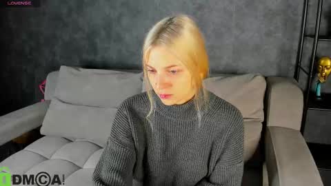 sabrina_moun online show from 10.20.25