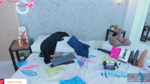 Sabrina Shark online show from 11.18.25