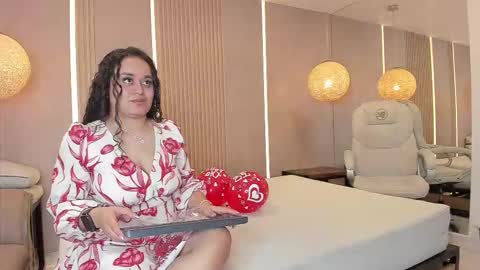 Sabrina Shark online show from 02.04.26