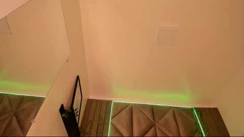 S A B R I N A  online show from 11.28.25